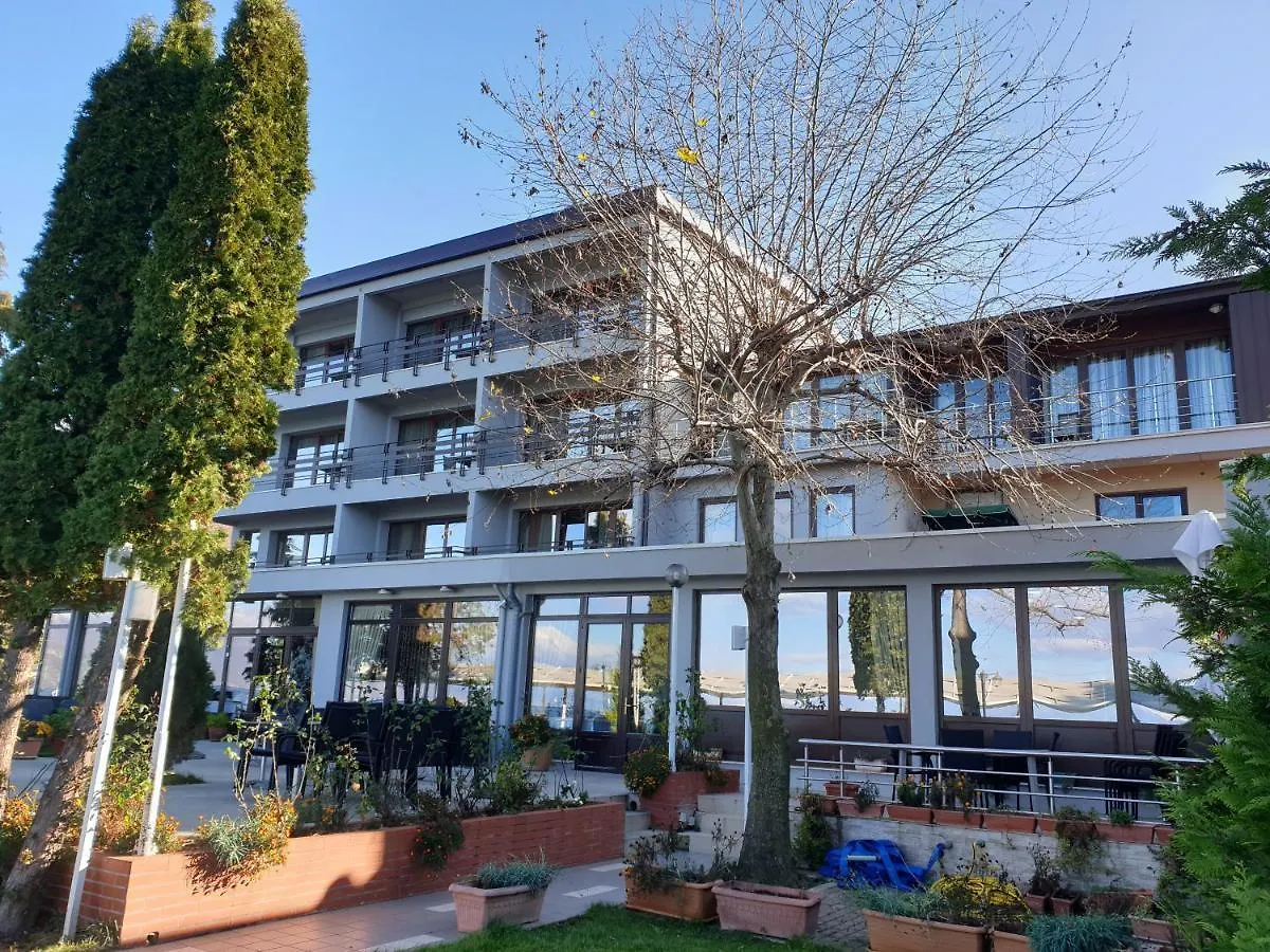 Hotel Millennium Tushemisht