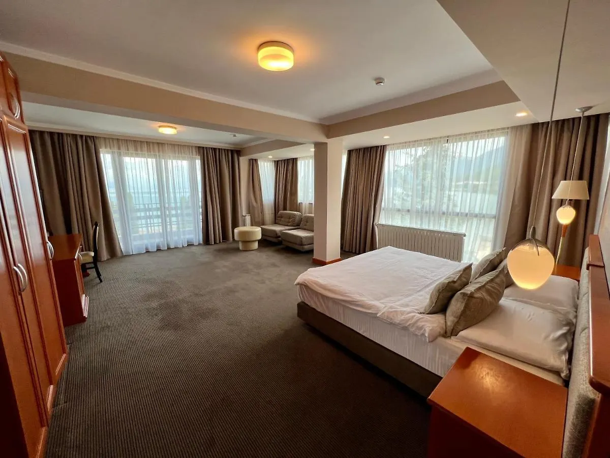 Hotel Millennium Tushemisht 4*,  Albanie