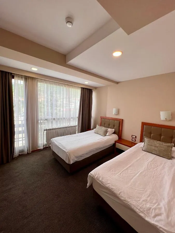 Hotel Millennium Tushemisht