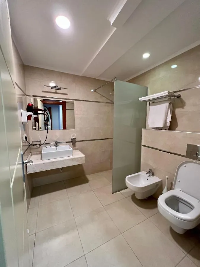 Hotel Millennium Tushemisht Albanie