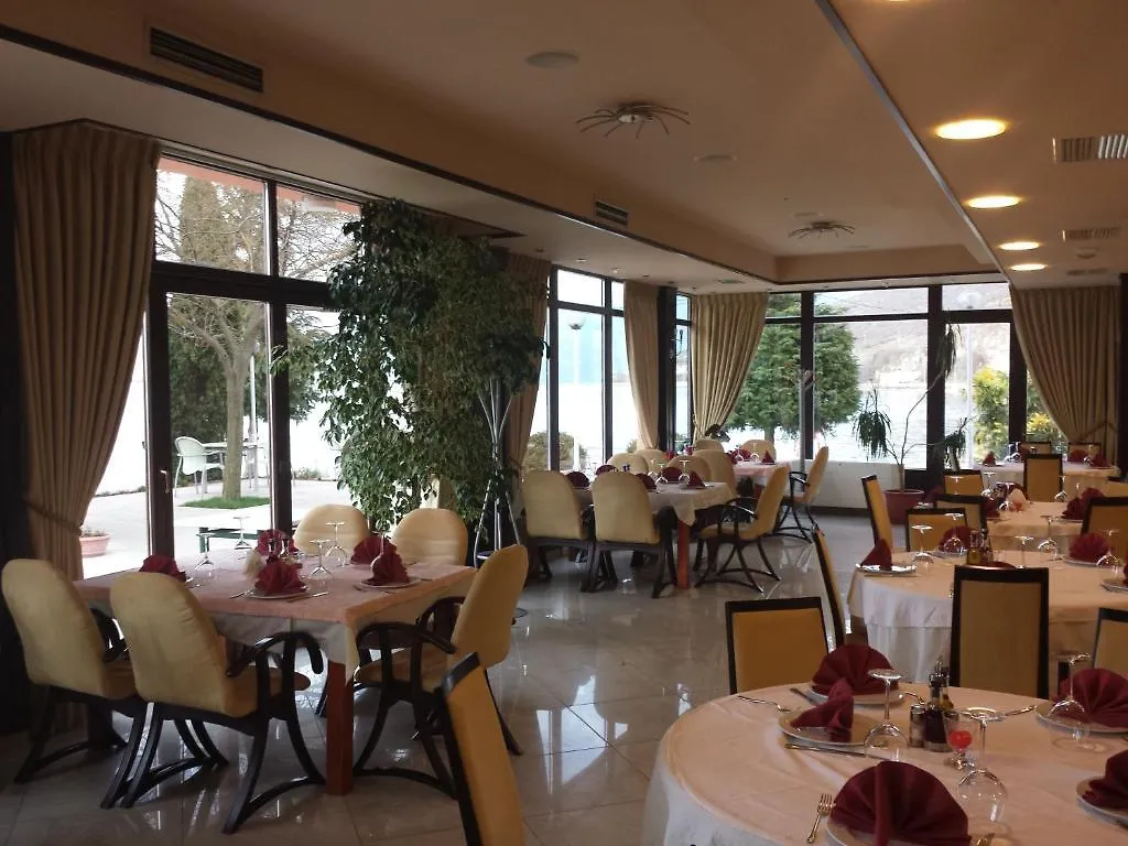 Hotel Millennium Tushemisht